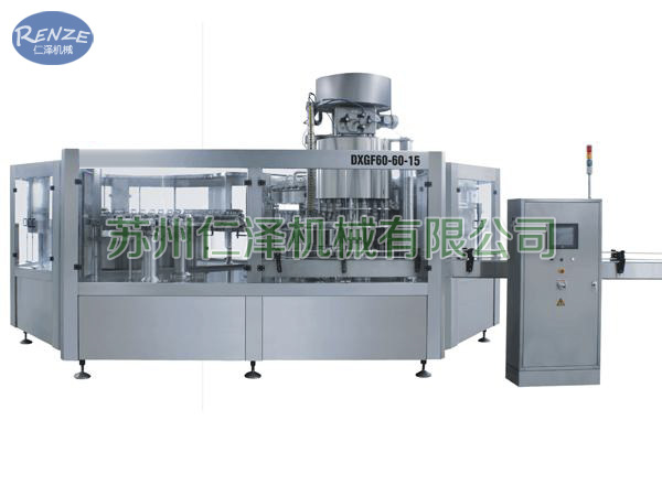 22000，24000瓶/時(shí) 沖瓶灌裝旋蓋三合一機(jī)組